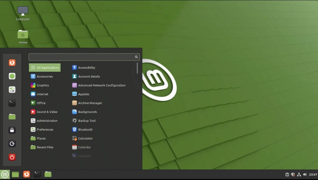 Linux Mint Debian Edition 5 Desktop